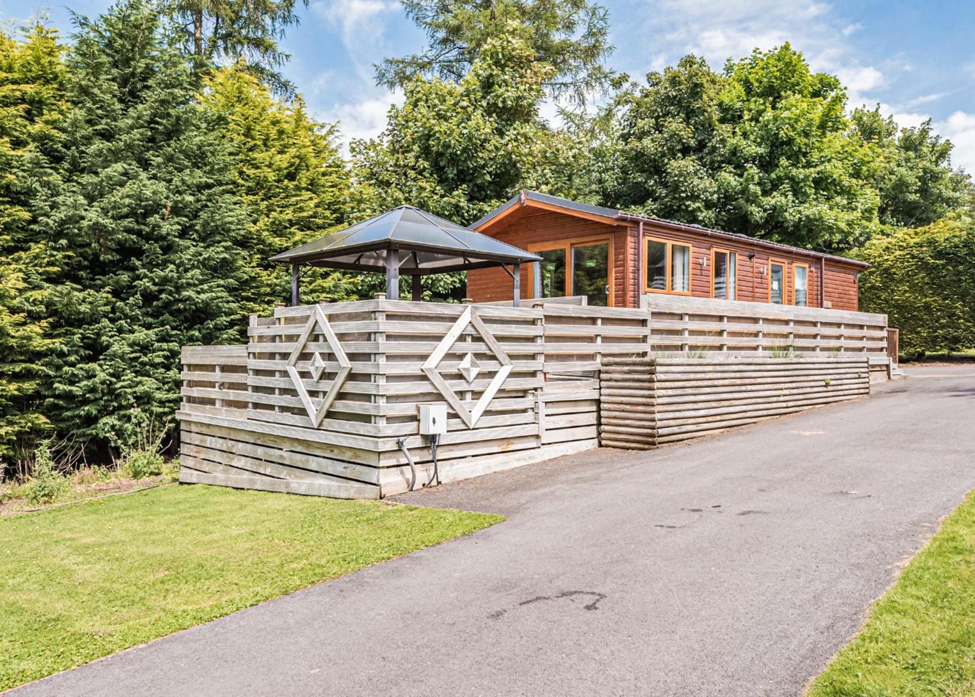 Longnor Wood Holiday Park Exterior photo